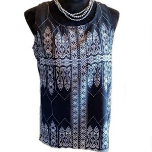 OLIVE & OAK Medium black and white popover tank with zipper back